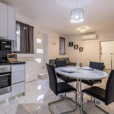 Paradise Garden Appartement Split