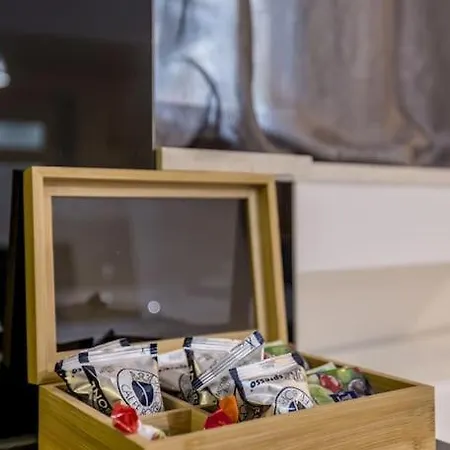 Paradise Garden 아파트